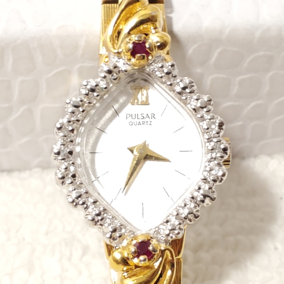 Vintage Pulsar by Seiko Women Watch Gold Tone 6 Diamonds 2 Red Rubies White Dial - Picture 1 of 12
